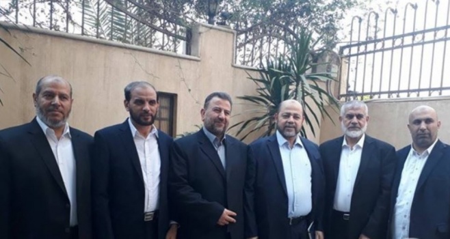وفد حماس برئاسة العاروري يصل القاهرة اليوم