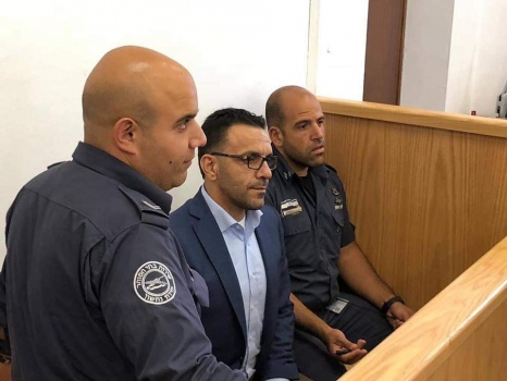 الاحتلال يمنع محافظ القدس من دخول الضفة الغربية