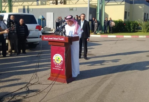 العمادي: ضخ الملايين لغزة سيحرك اقتصادها الميت