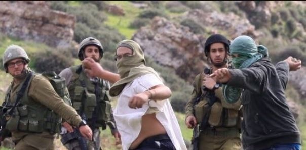 اعتقالات وهجمات للمستوطنين في الضفة