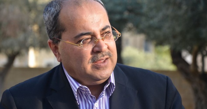 الطيبي: قانون طرد العائلات جريمة حرب
