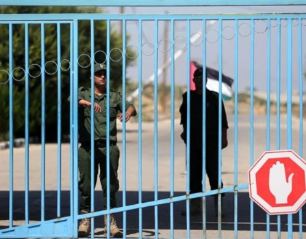 الميزان: وفاة 8 مواطنين نتيجة منعهم من السفر عبر معبر بيت حانون