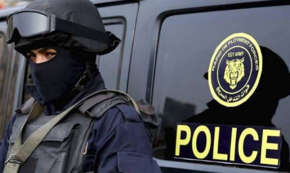 تضم مطربة وشخصيات معروفة..مصر تضبط شبكة دولية للاتجار بالبشر