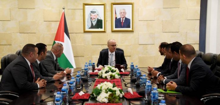 ' نقابة المحامين' تبحث مع رئيس الوزراء قانون الضمان