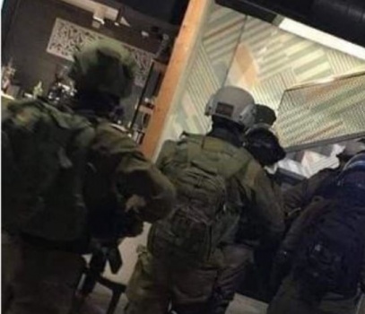 قوات الاحتلال تقتحم عين منجد والمصيون وبيتونيا في رام الله ( صور)