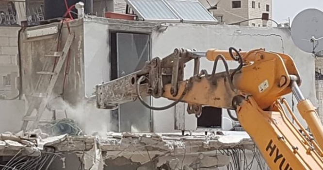 الاحتلال يهدم منزلا قيد الإنشاء جنوب نابلس
