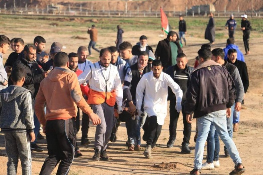 إصابات خلال مواجهات مع الإحتلال على حدود غزة