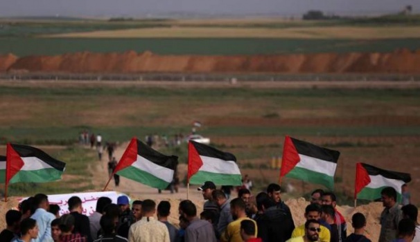 الفلسطينيون يستعدون لجمعة 'صمودنا سيكسر الحصار'