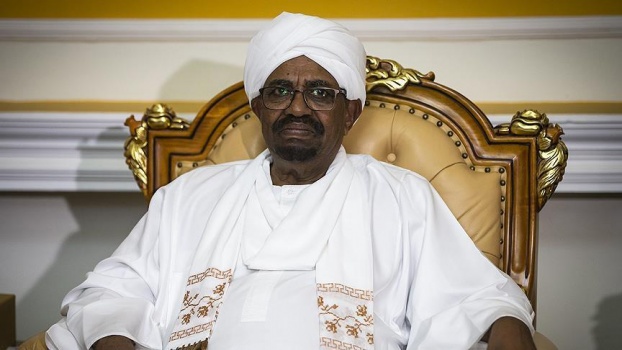 البشير: نصحونا بالتطبيع مع "إسرائيل" حتى تنصلح أمور السودان
