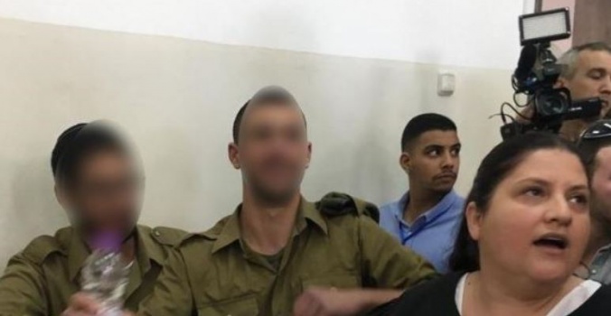 جندي يقر بتعذيب فلسطيني وابنه مقابل عقوبة مخففة