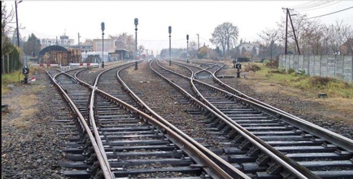 السلطة ترفض عرضا إسرائيليا لسكة حديد
