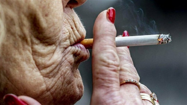 في هاواي.. ممنوع التدخين لمن تقل أعمارهم عن مئة عام!