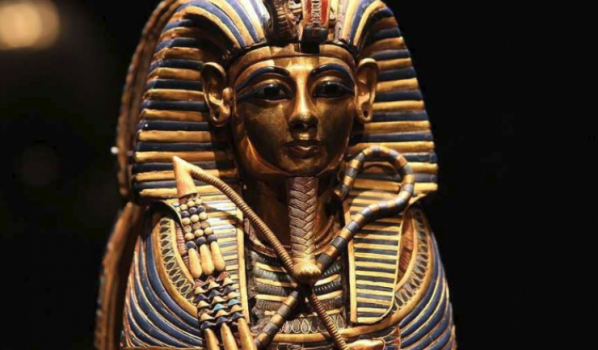 'حدث لن يتكرر أبدا'.. كنوز توت عنخ آمون خارج مصر
