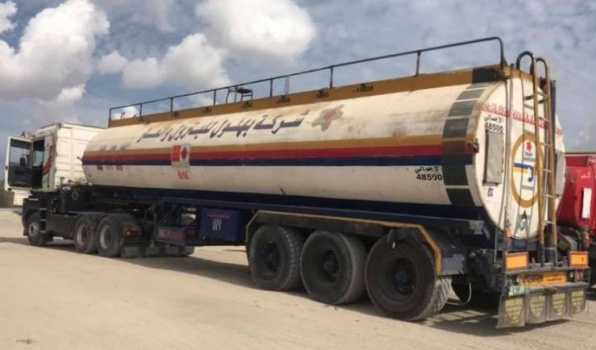 ضبط أجهزة ومعدات تقنية مهربة عبر 'كرم أبو سالم'