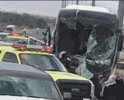 وفاة معتمر فلسطيني وإصابة 10 بحادث سير بالسعودية