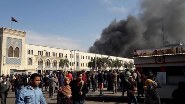 فيديو- 42 قتيلا في حريق محطة القطارات بالقاهرة