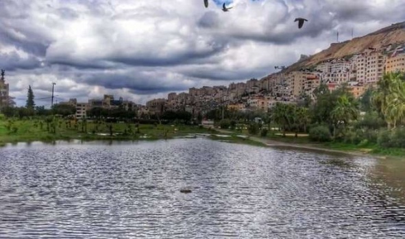 زخات من الأمطار غداً