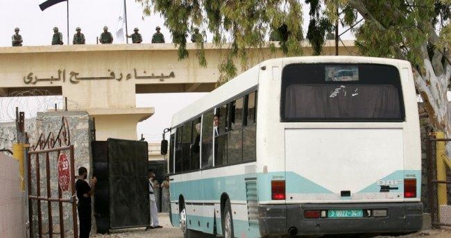 إدارة معبر رفح: غدا سيكون لمغادرة المعتمرين فقط