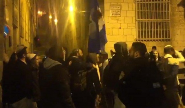 فيديو.. مسيرة استفزازية للمستوطنين بالبلدة القديمة في القدس