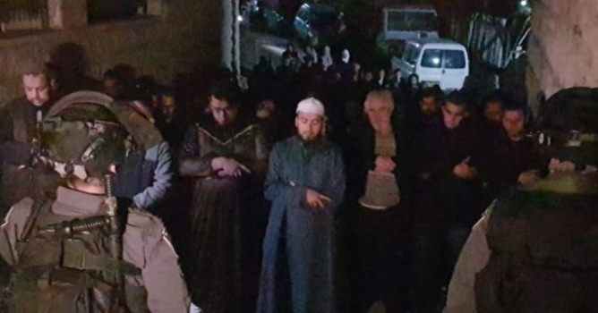 الاحتلال : سيتم فتح المسجد الاقصى غدا صباحا