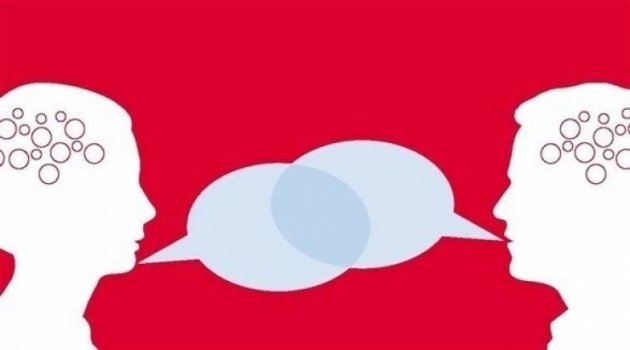 كم سعرة حرارية تحرقها وأنت تتكلّم؟