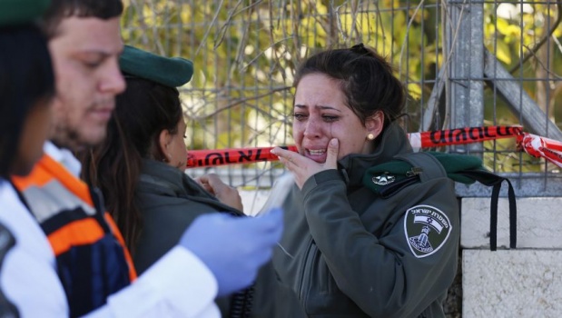 الاحتلال يزعم محاولة فلسطيني دهس شرطية إسرائيلية في القدس