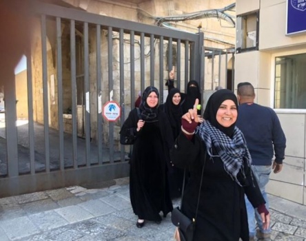 الإفراج عن 7 نسوة وإبعادهن عن الأقصى