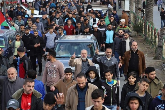 صور..مسيرات بغزة تنديدًا بالعدوان وتضامنًا مع الأسرى والجولان