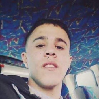 استشهاد شاب في مخيم قلنديا بعد اطلاق النار عليه من مسافة الصفر