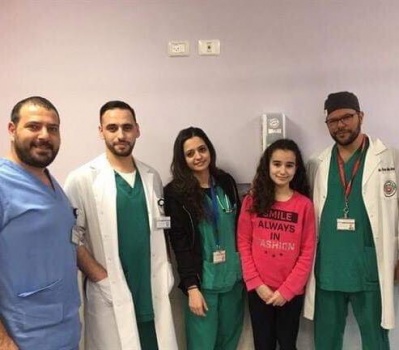 المقاصد تنجح في إجراء عملية معقدة لطفلة