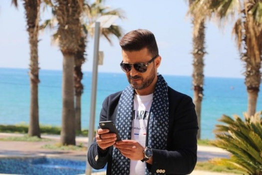 الفنان عمار حسن يطرح اغنيته "بطريقة مختلفة"