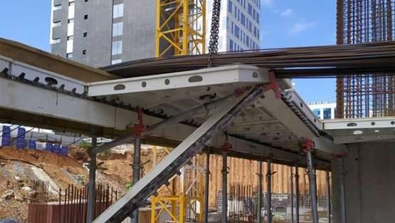 مصرع عامل في ورشة بناء بحيفا