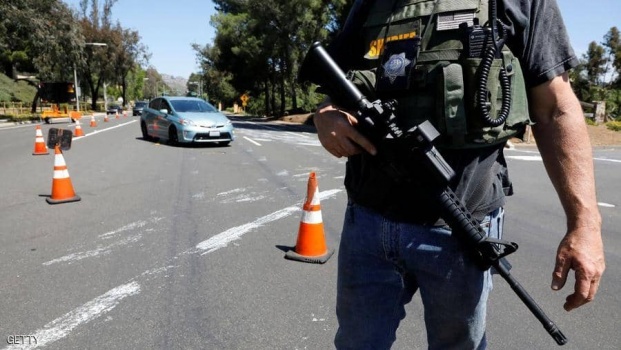 قتيل و3 جرحى بإطلاق نار على كنيس يهودي بكاليفورنيا