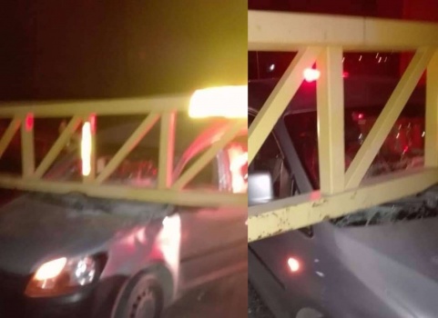 اصدام مركبة ببوابة نصبها الاحتلال قرب رام الله