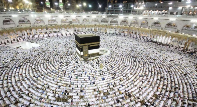 السعودية ترحب بالقطريين الراغبين في أداء مناسك العمرة