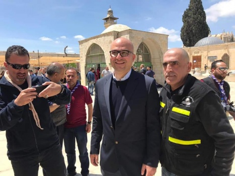 الهدمي يدعو المواطنين لشد الرحال للمسجد الأقصى