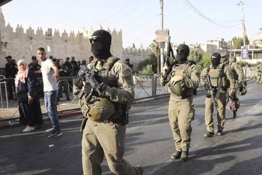 صور...جنود الوحدات الإسرائيلية الخاصة ينتشرون في القدس