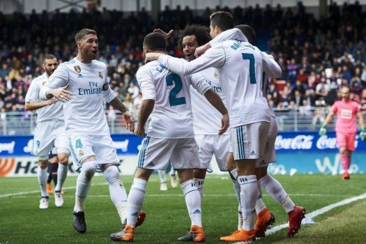 لضخ دماء جديدة.. ريال مدريد يستغني عن 14 لاعباً