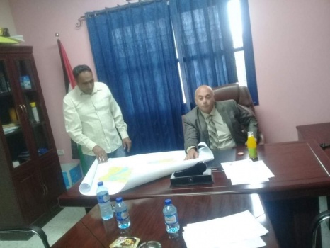 جنين: مديرية الحكم المحلي ومجلس قروي مسليةيبحثان سبل مواجهة الزحف العمراني على الأراضي الزراعية