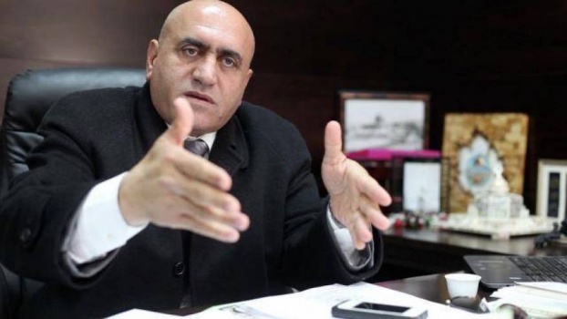 محافظ جنين يهيب بالمواطنين ومنتسبي الأجهزة الأمنية التبرع بالدم لمرضى الكلى والثلاسيميا