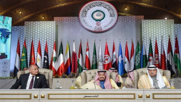 السعودية تدعو قادة دول عربية وخليجية لقمتين طارئتين