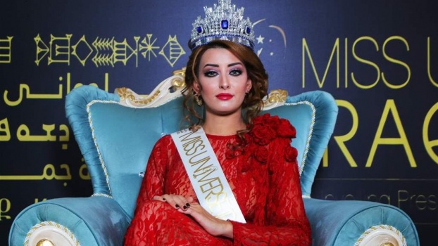 ملكة جمال العراق تدافع عن إسرائيل وتصف حماس بـ"الإرهابية"