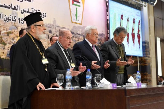 الرئيس يجري اتصالات لتحديد موعد عقد المركزي