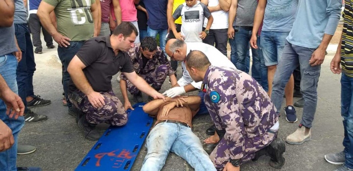اصابة مواطن بحادث دهس في جنين