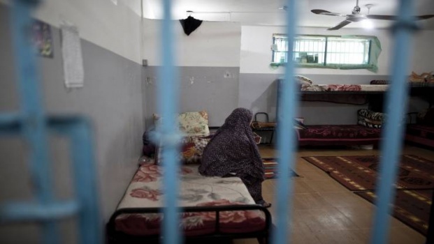 دعوة لاعتبار الثامن من اذار "يوما لنصرة الأسيرات"