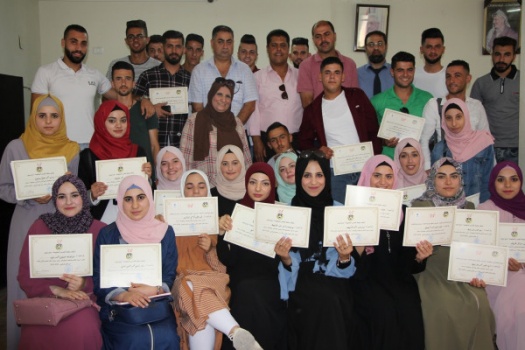 جنين: "وزارة الإعلام" و"جامعة القدس المفتوحة" تُخرّجان دورة مشتركة