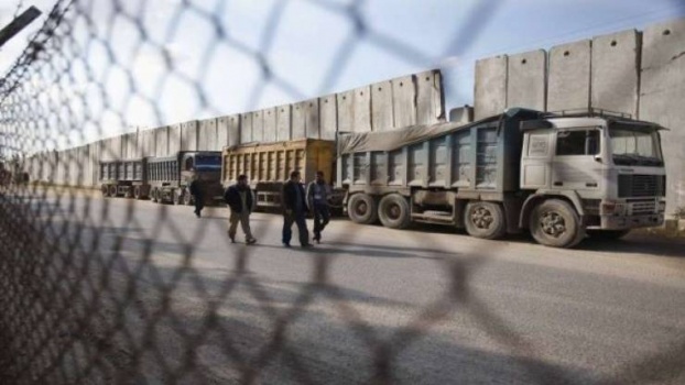 موقع عبري: تسهيلات جديدة لغزة مقابل الهدوء
