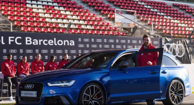 'أودي' تطلب من لاعبي برشلونة إعادة سياراتها