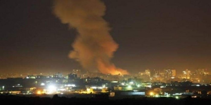 قصف للاحتلال على سوريا.. والدفاعات الجوية تُسقط هدفين
