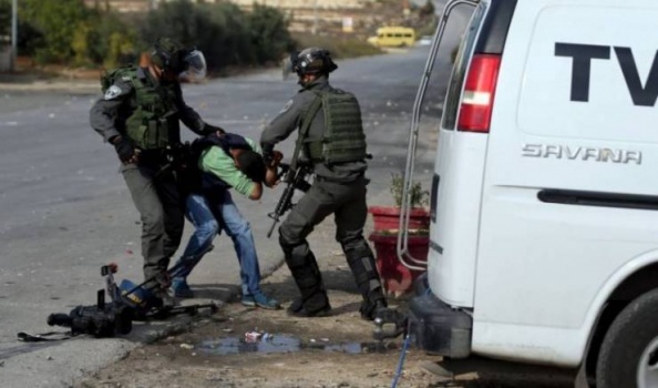 330 اعتداء ضد الحريات الإعلامية في فلسطين خلال 2019